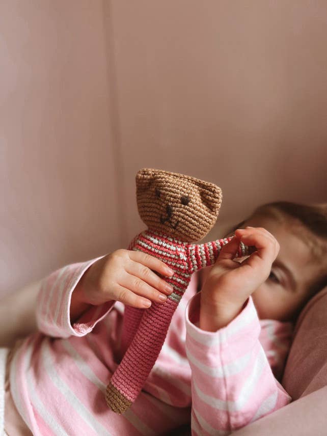 Crochet Baby Toy Flipps mid-pink trouser
