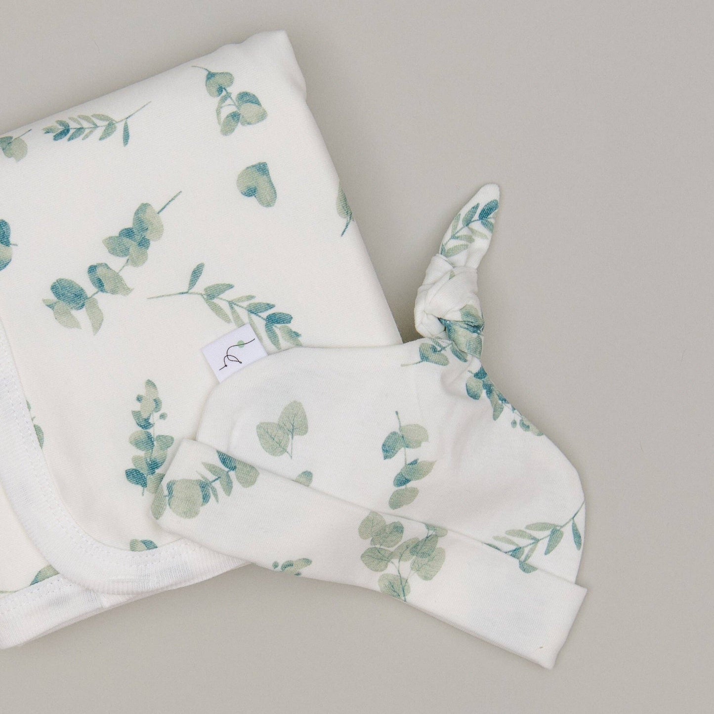 Eucalyptus Top-Knot Beanie: 0-3M