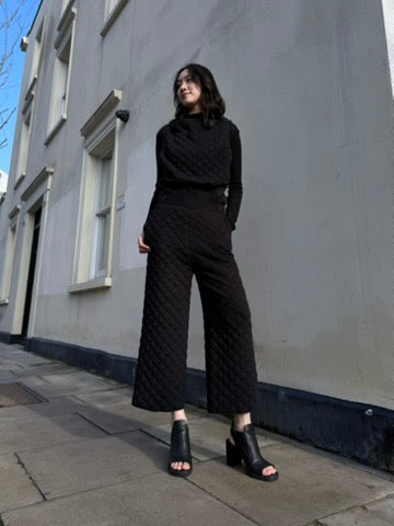 Quilting Trousers -Black-