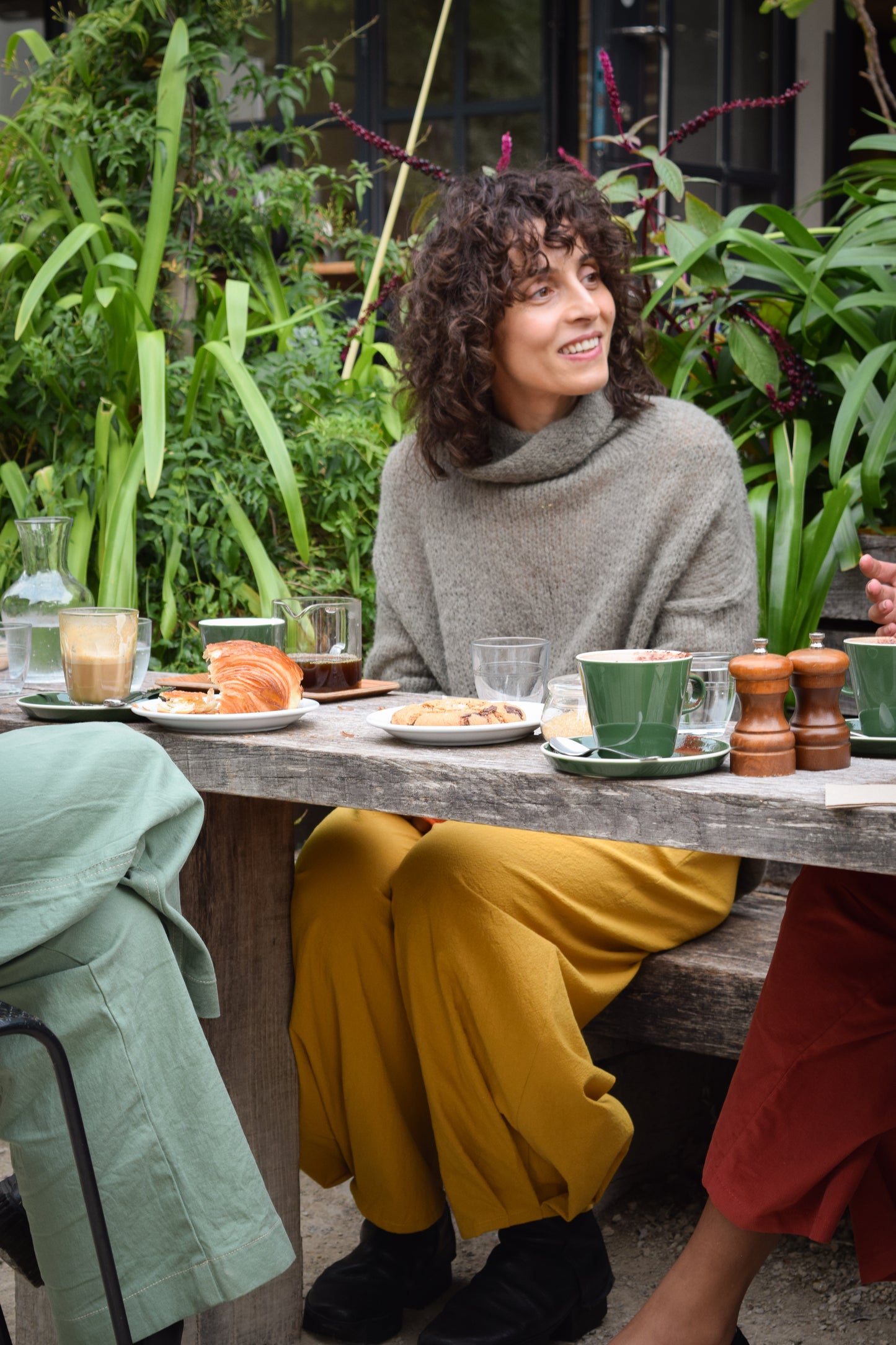 Washed Cotton Barrel Leg Trousers in Yellow