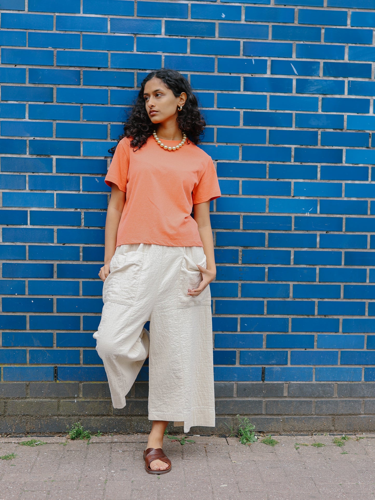 Textured cotton wide trousers light weight -IVORY-