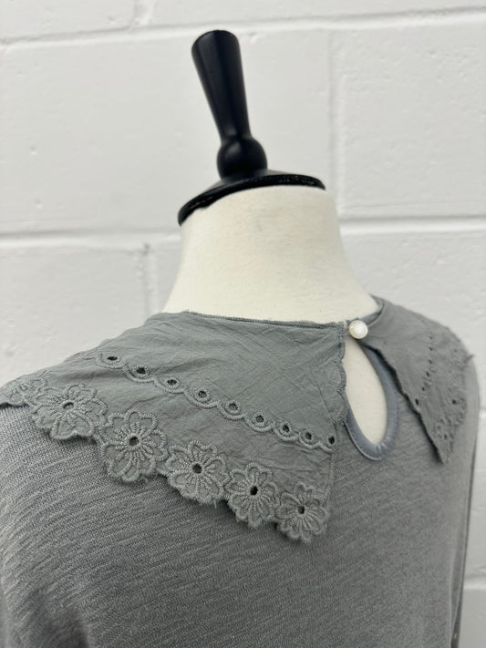 V Lace collar Top -Bluegrey-