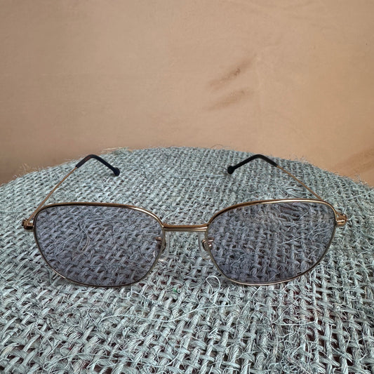 Peckhams VERYNERD Sunglass Mat Gold Titanium frame x light purple lens UV400