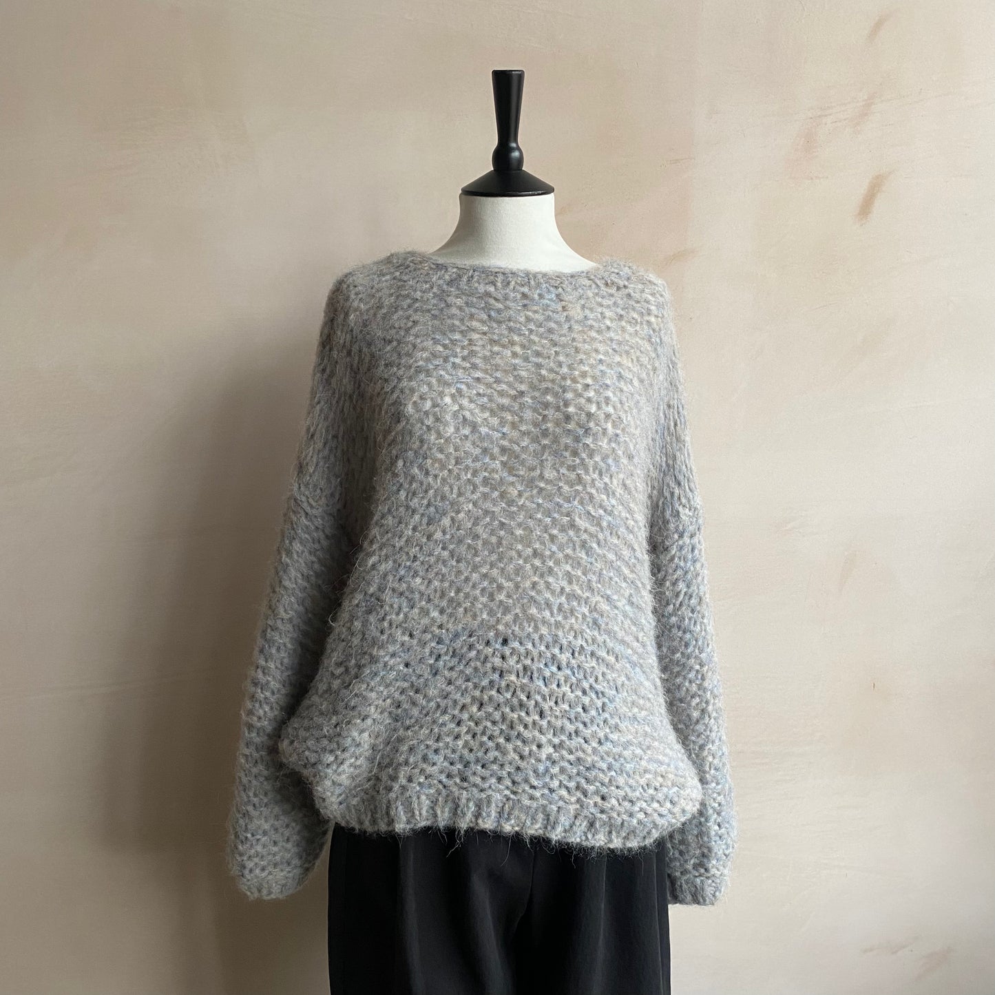 Alpaca knit Michi Loop -Mix Baby blue x Natural-
