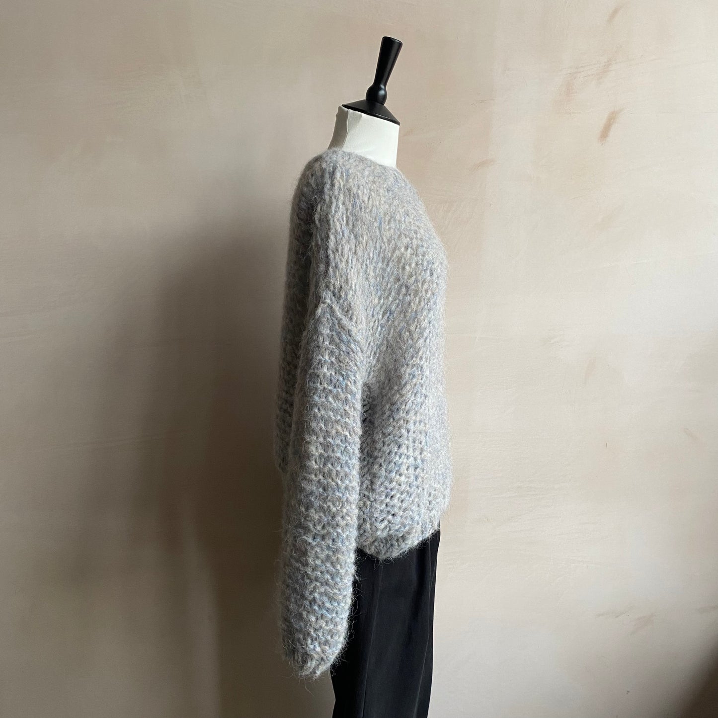Alpaca knit Michi Loop -Mix Baby blue x Natural-