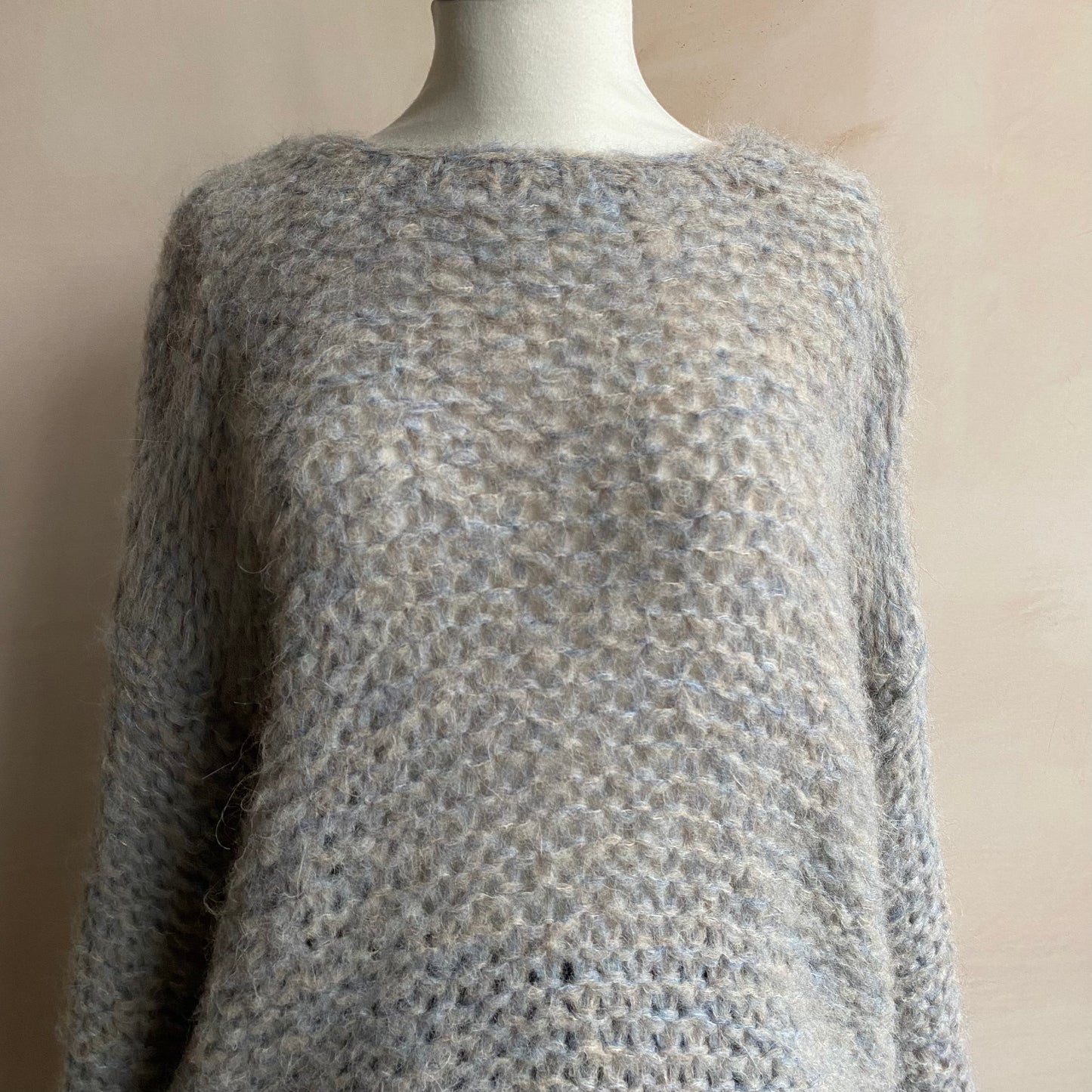 Alpaca knit Michi Loop -Mix Baby blue x Natural-