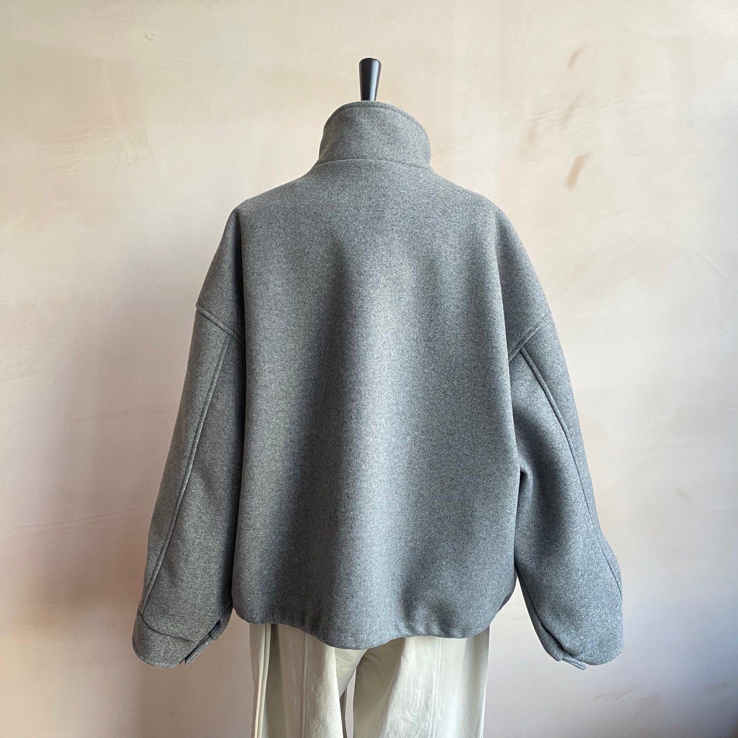 White Corduroy Collar Zip Up JK -Navy-