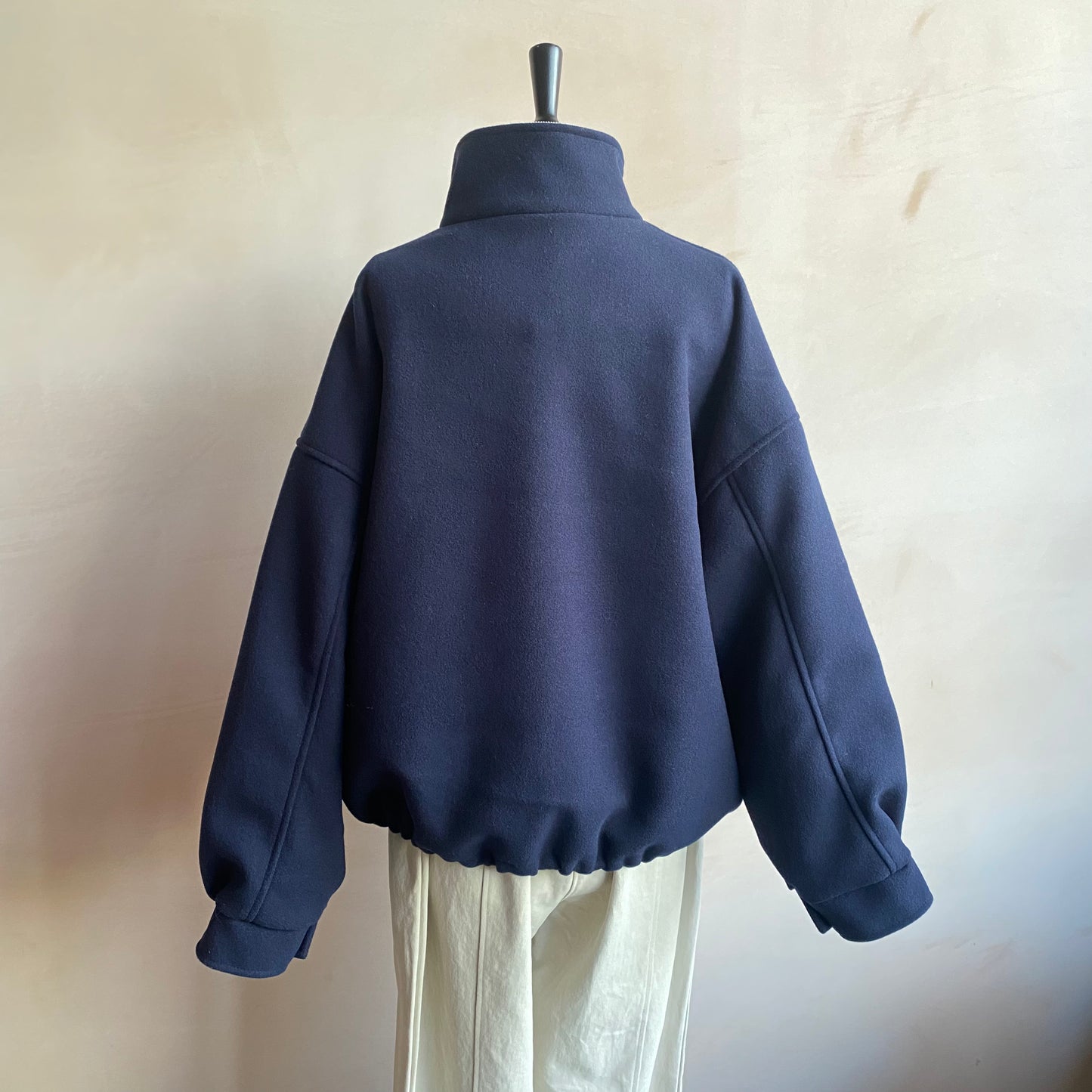 White Corduroy Collar Zip Up JK -Navy-