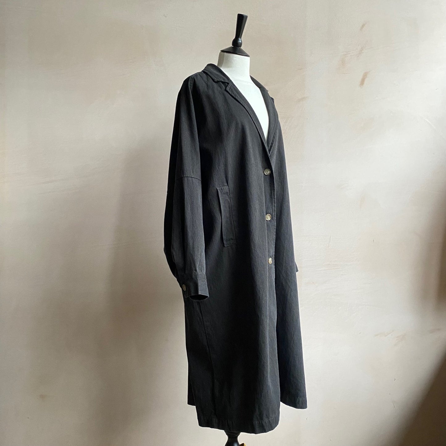 Balloon Sleeve Long Coat -Black-