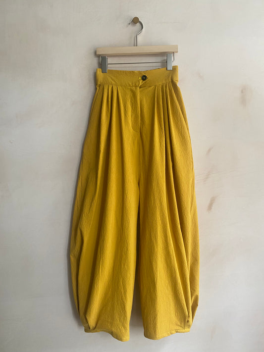 Washed Cotton Barrel Leg Trousers in Yellow