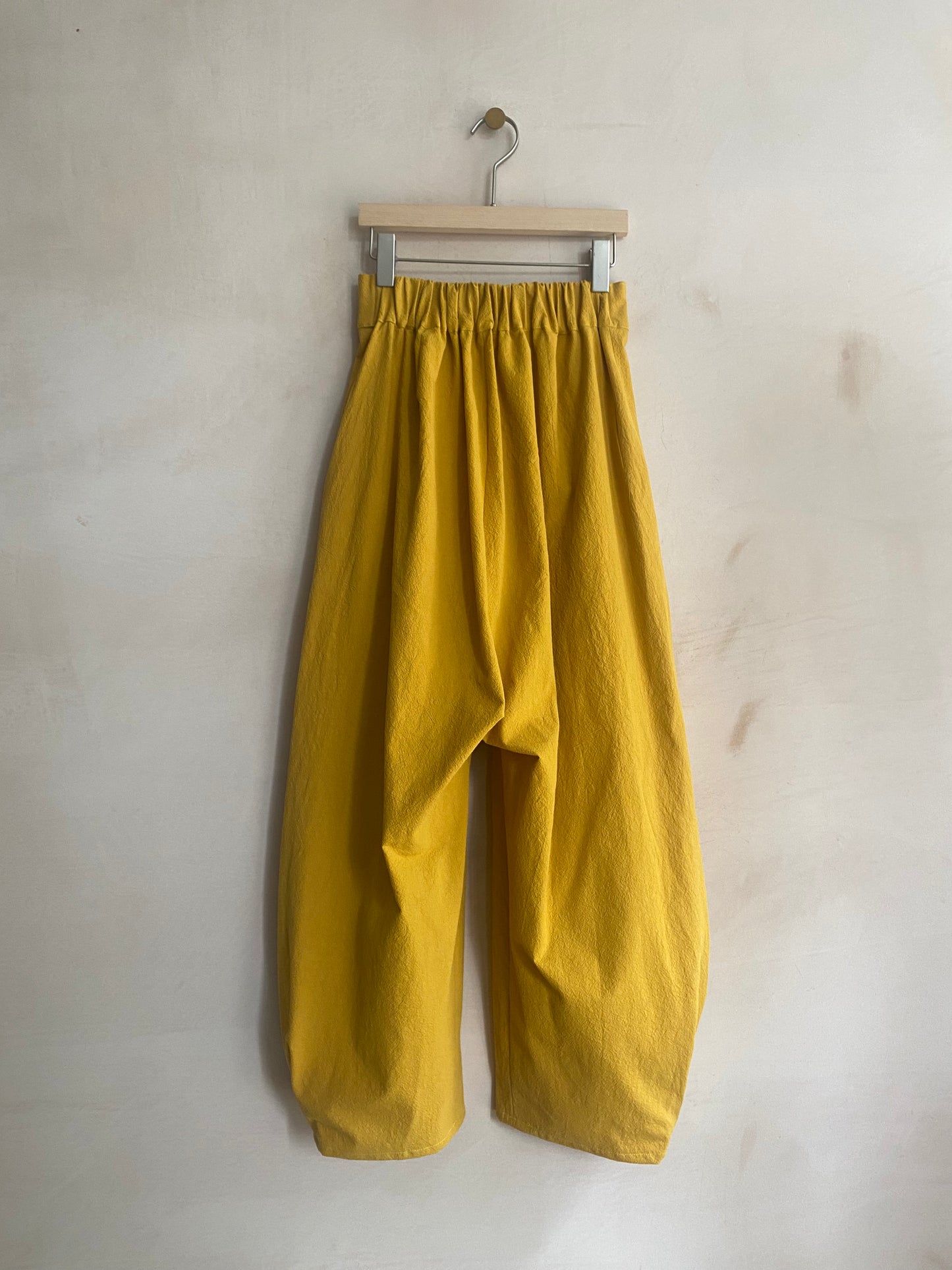 Washed Cotton Barrel Leg Trousers in Yellow