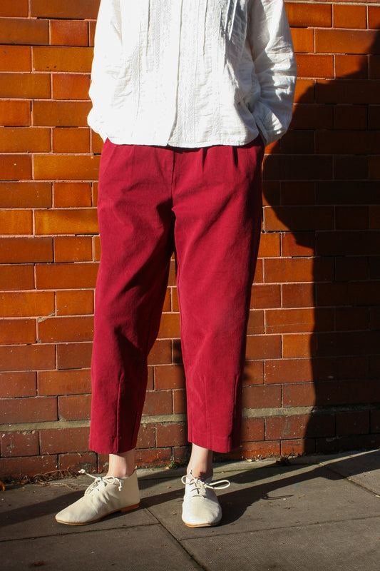 Pleated leg trousers -Burgundy-