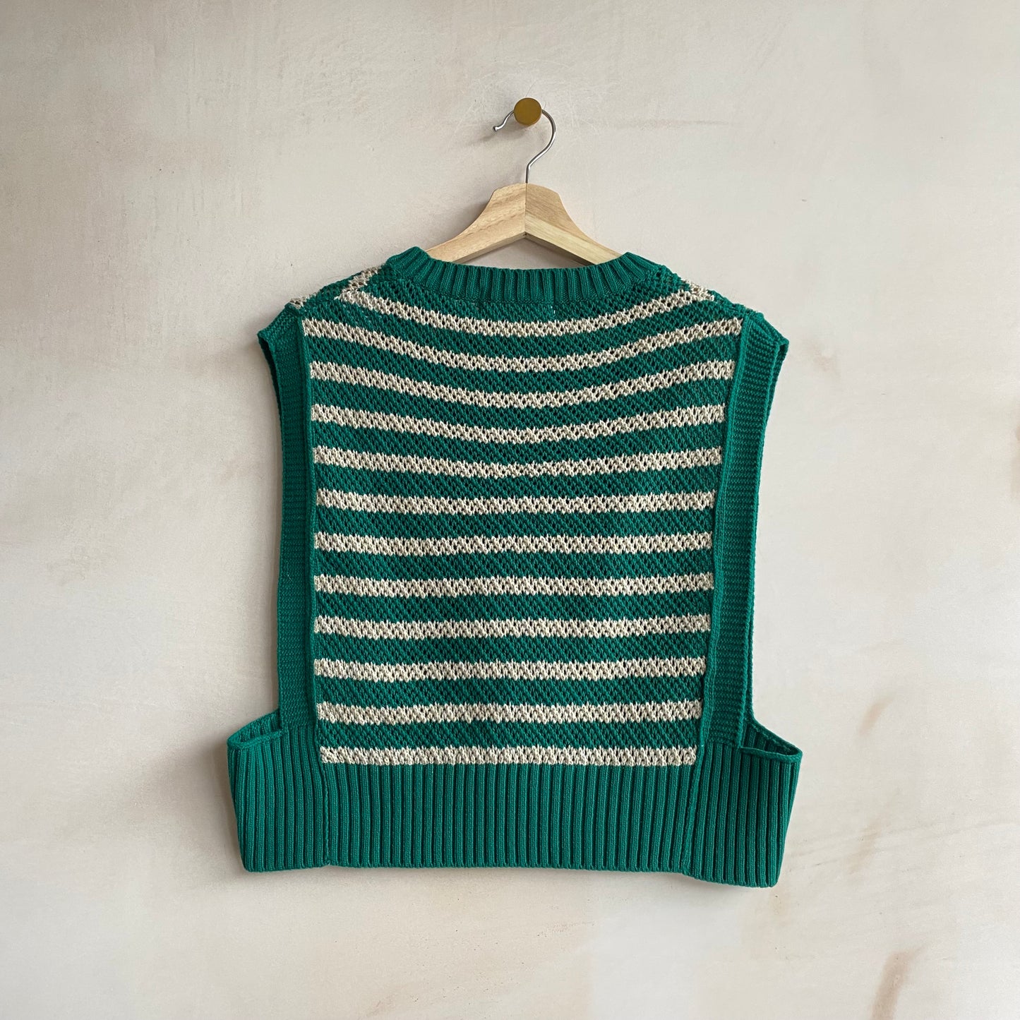 Stripe knit vest -GREEN-