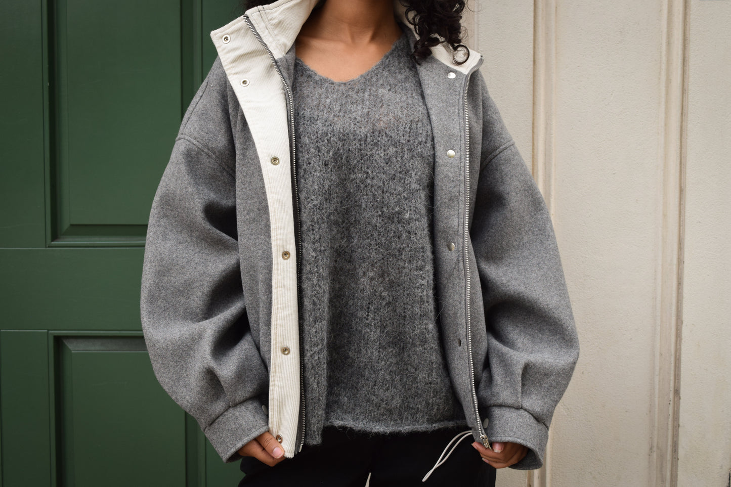 White Corduroy Collar Zip Up JK -Grey-