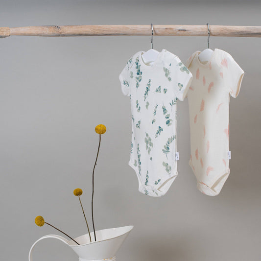 Falling Feather Bodysuit: 3-6M