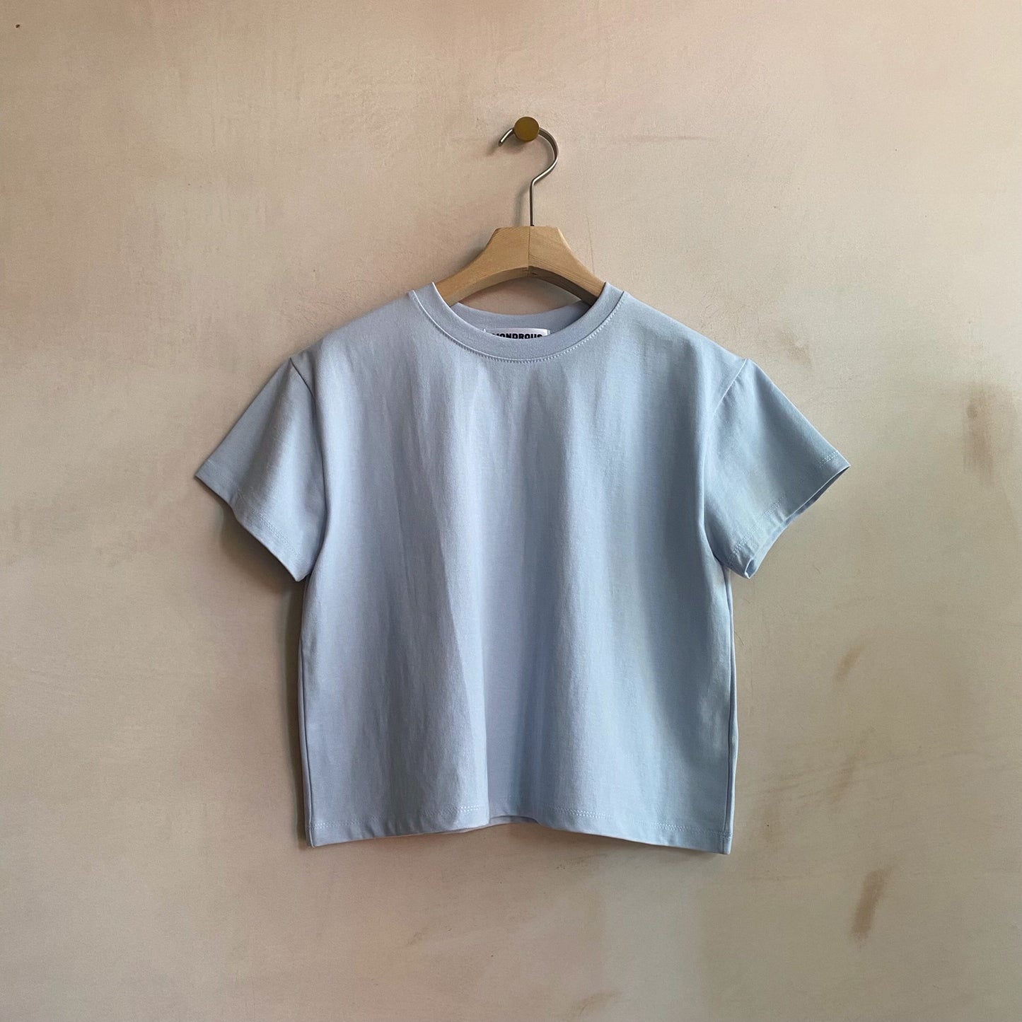 Cropped short T -Blue-