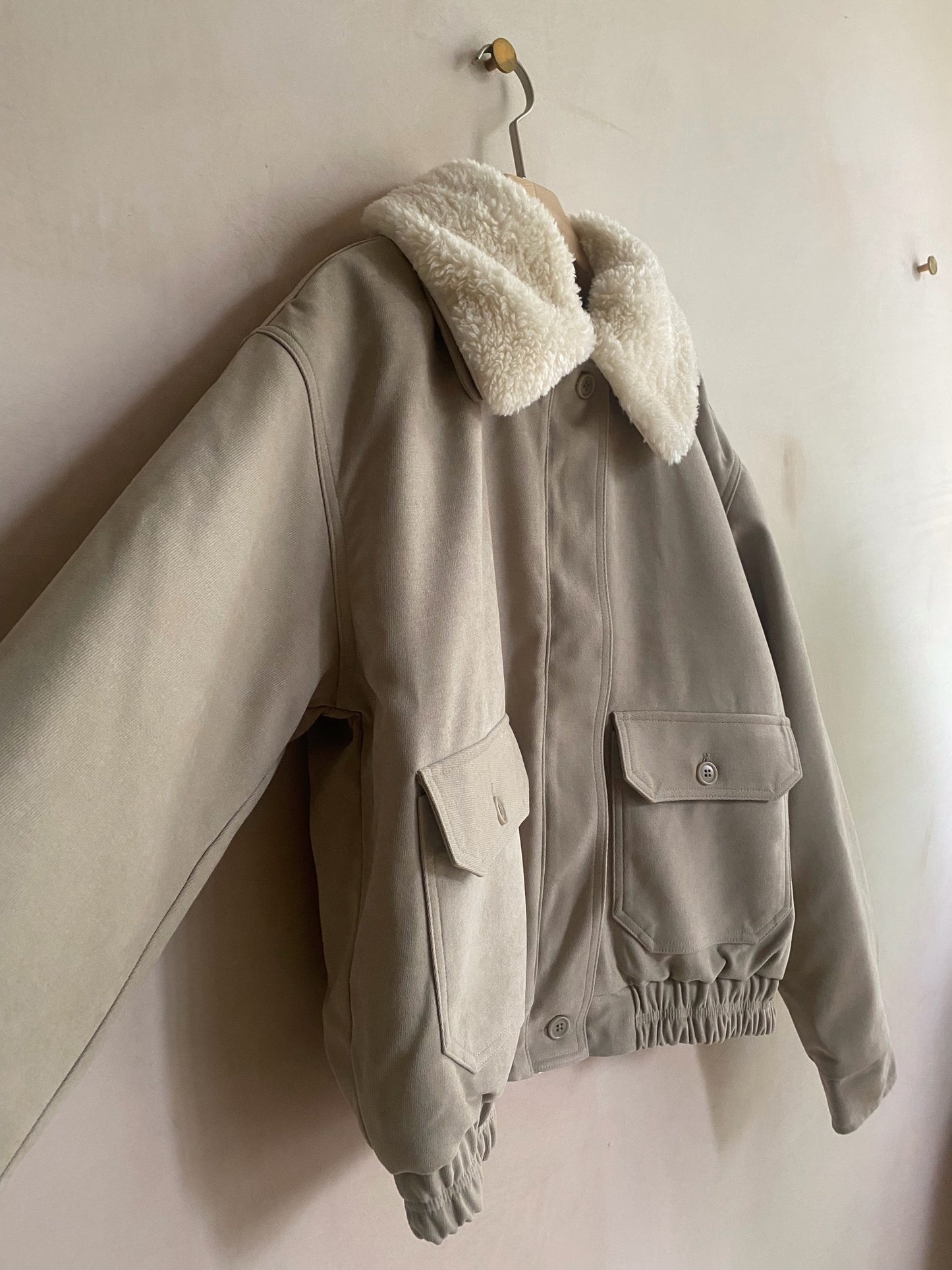 Boa attached collar Zipup JK -Beige-