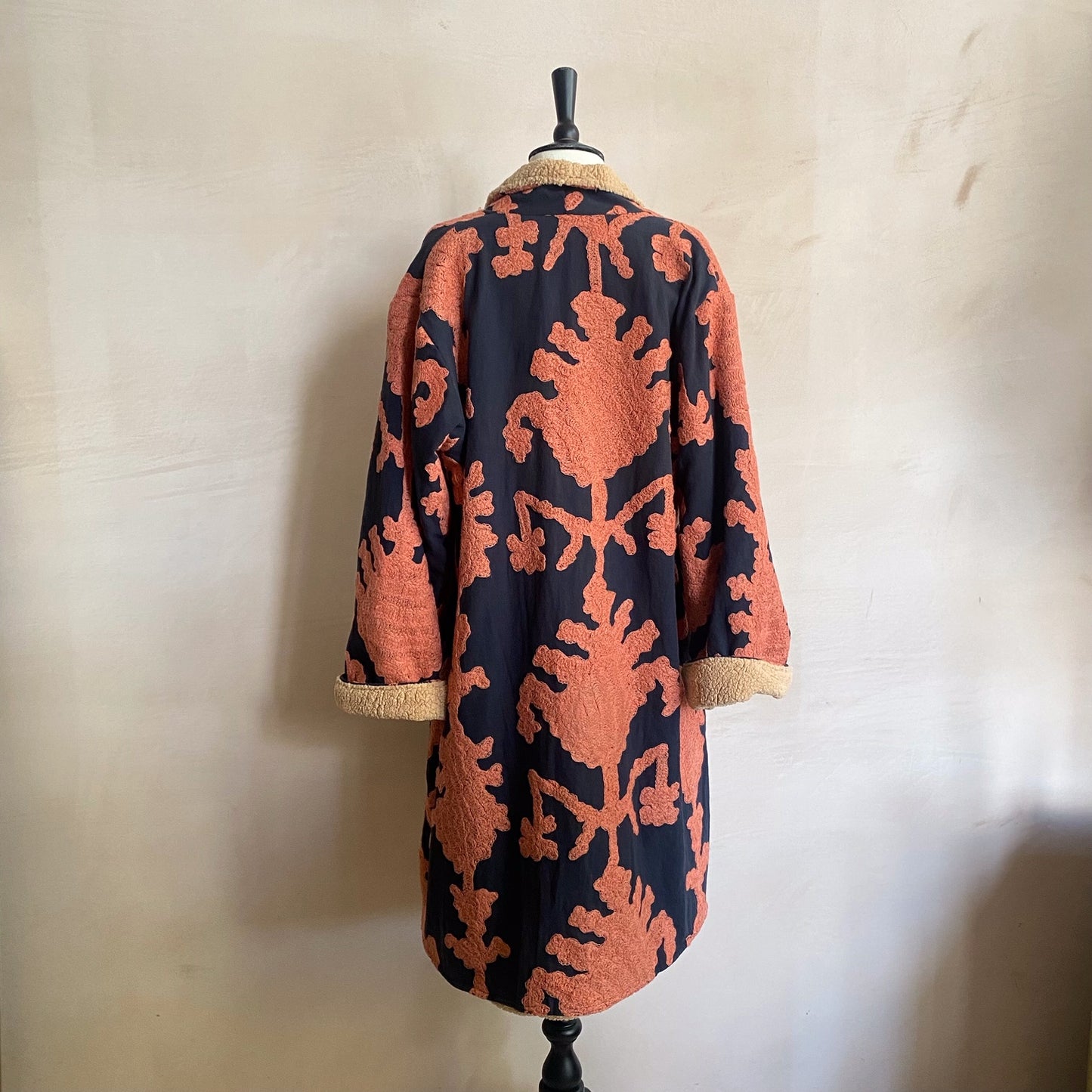 EMBROYDARY LONG COAT -CORAL PINK- BY EDL