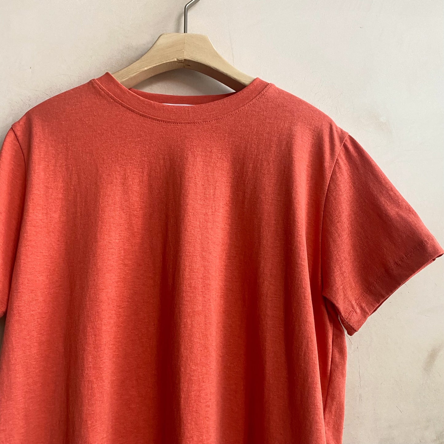 Stone washed colour T -Orange-