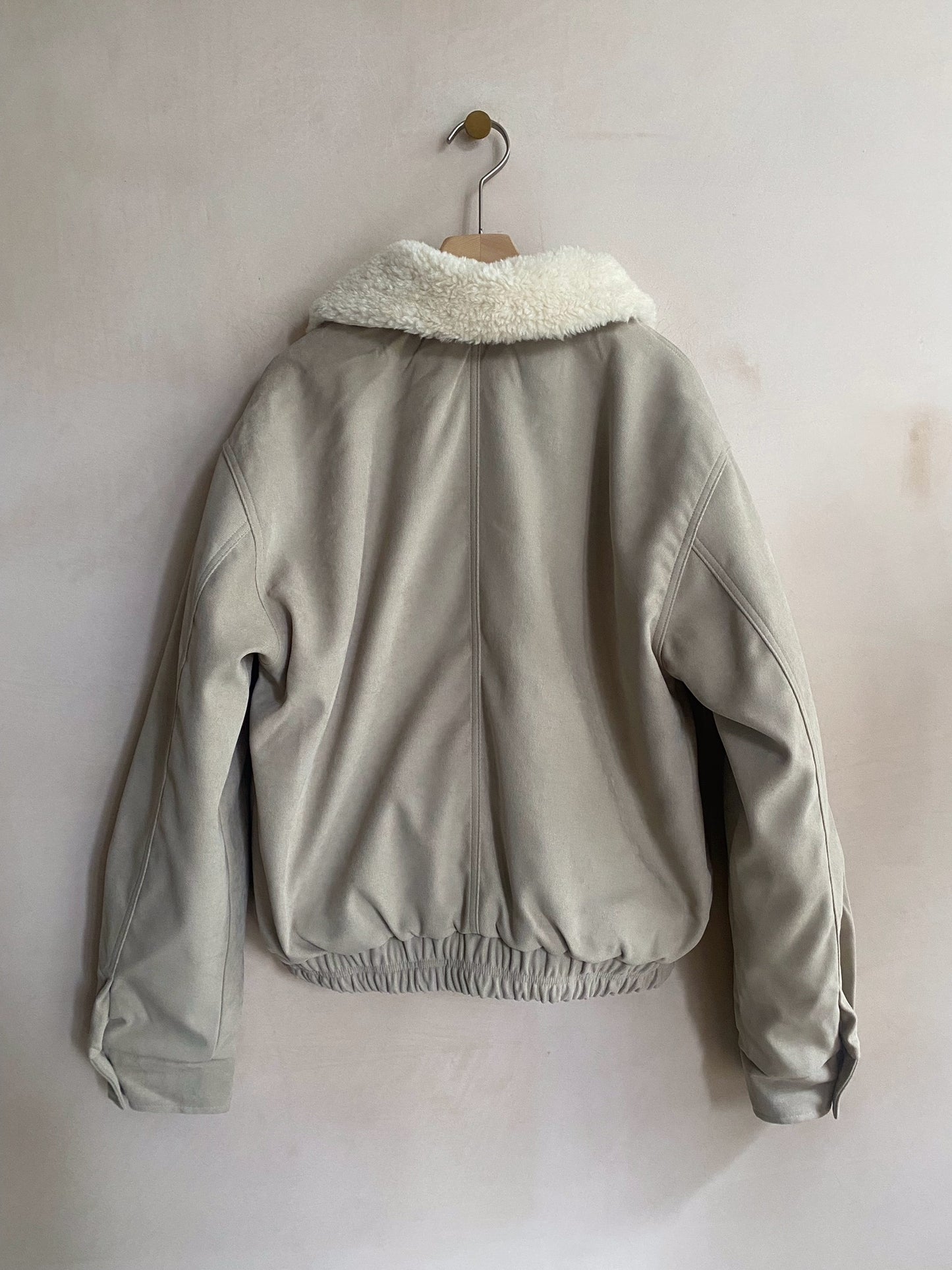Boa attached collar Zipup JK -Beige-
