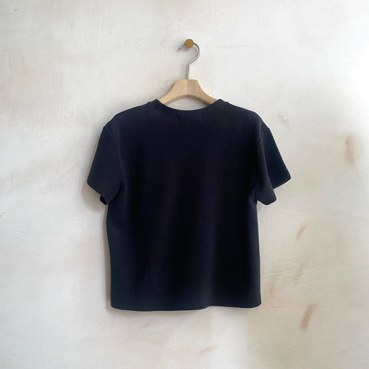 LUX T -Black-