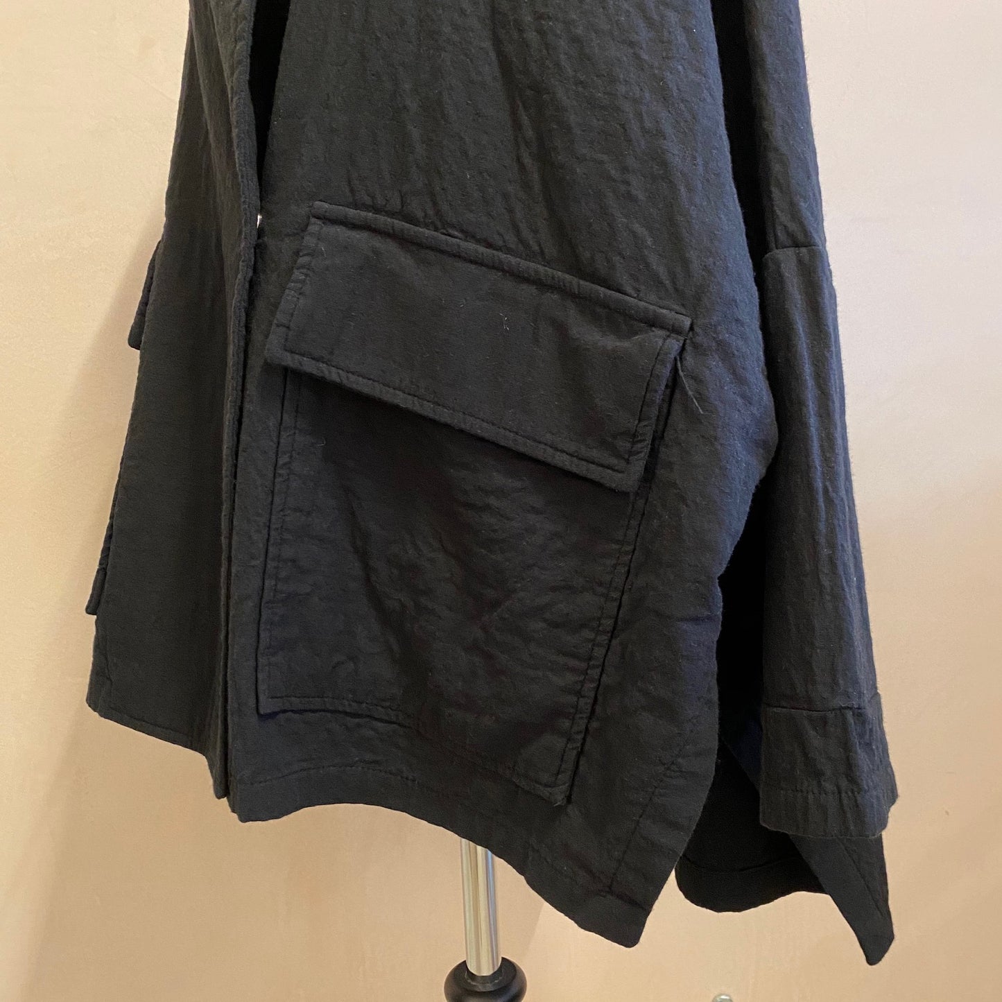 High neck kimono textured cotton Jackets -Black-