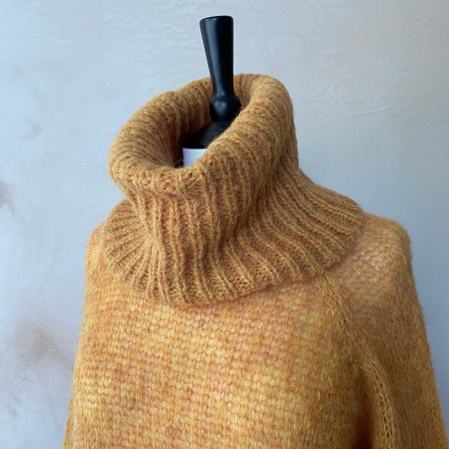 Emine Loom Roll Neck Raglan Jumper -Amber-