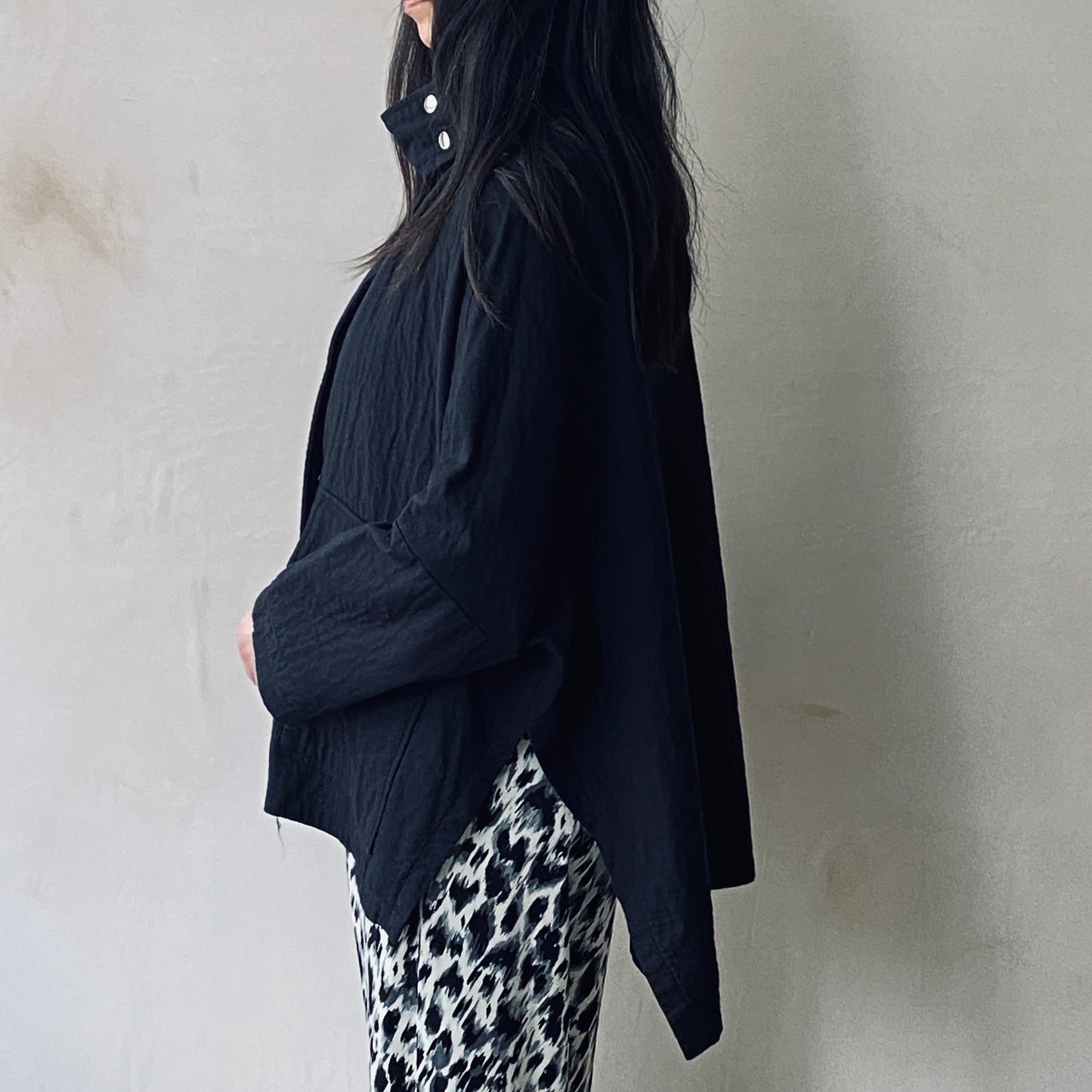 High neck kimono textured cotton Jackets -Black-