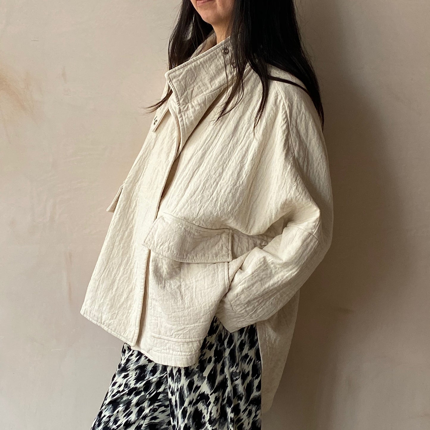 High neck kimono textured cotton Jackets -Ivory-