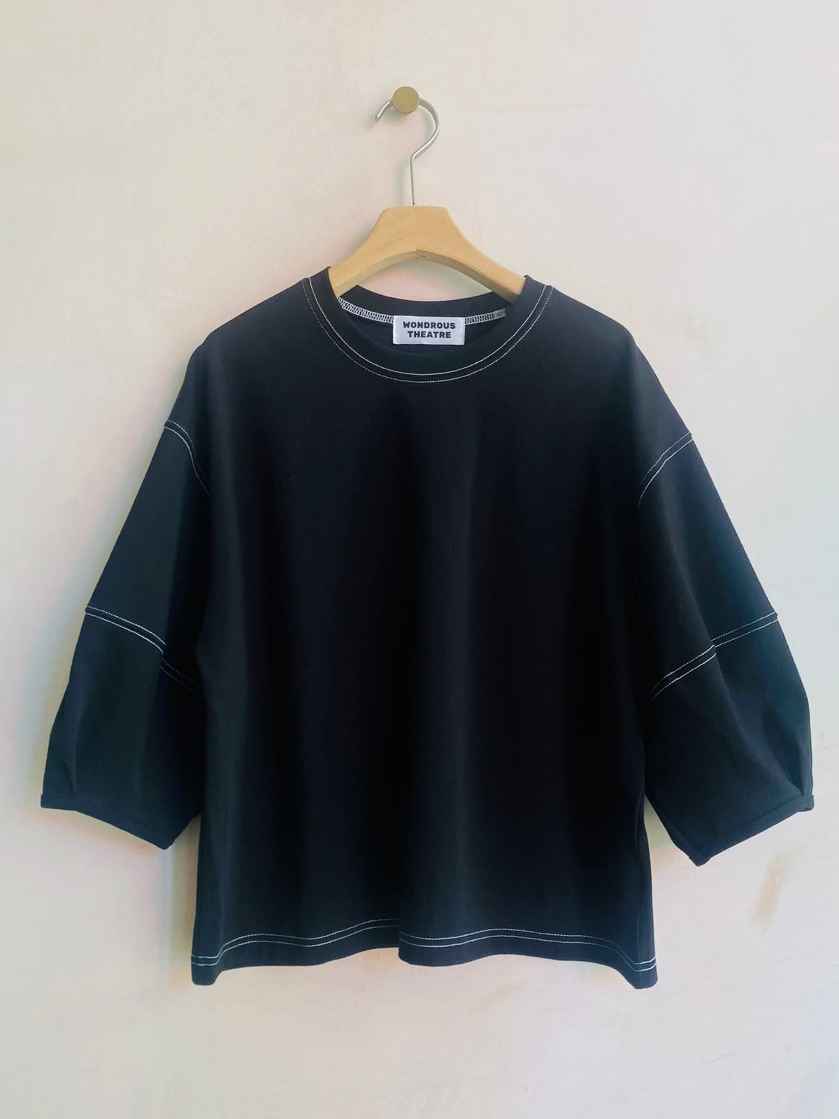 Stitch Balloon Sleeve Top -BLACK-