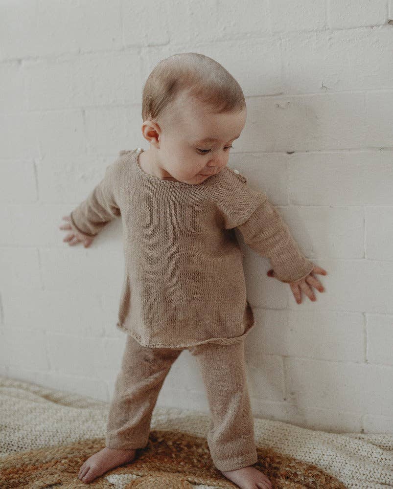 Lightweight organic cotton knit baby jumper: Cream / 0-3 / With crochet trim