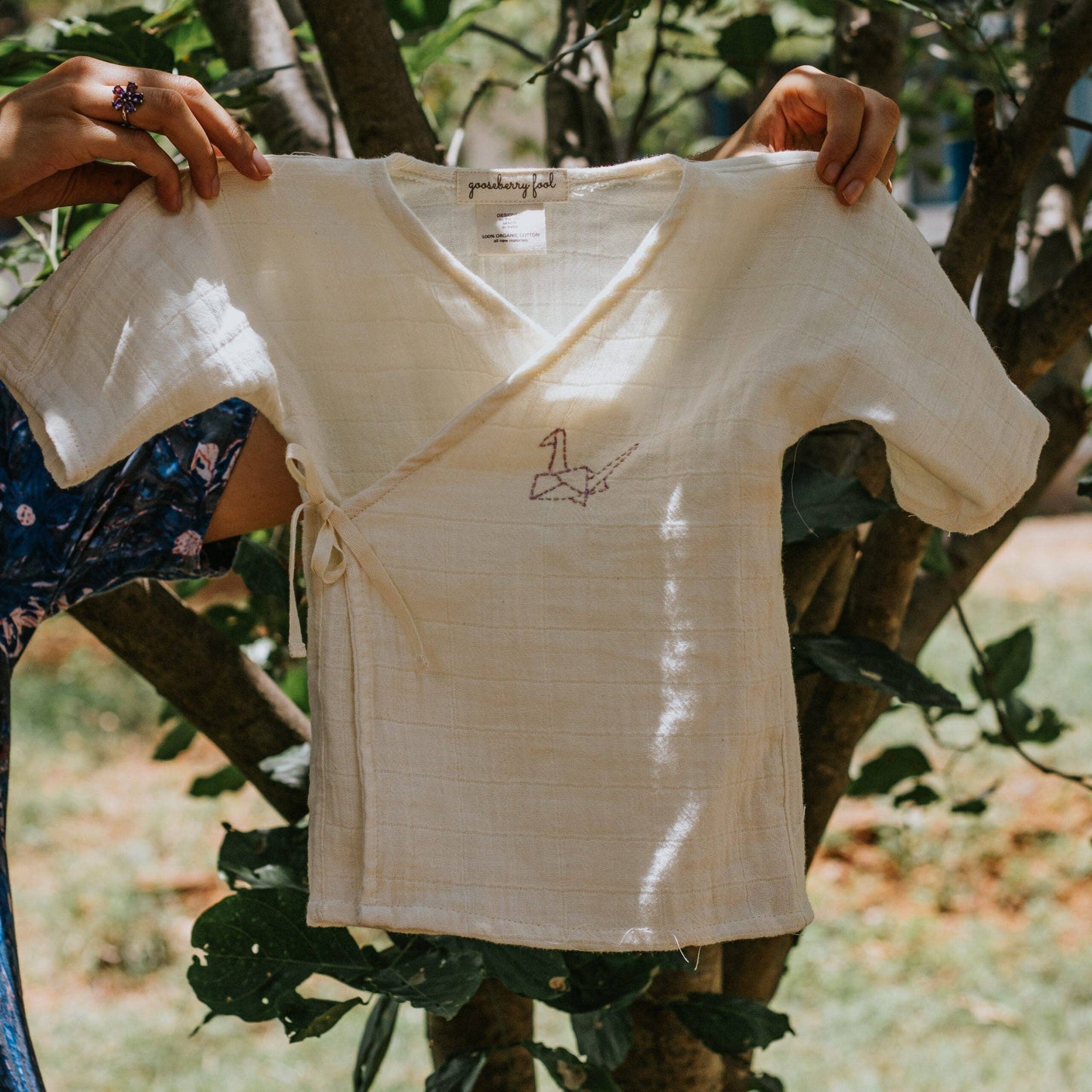 Organic cotton muslin baby pyjamas: 3-6