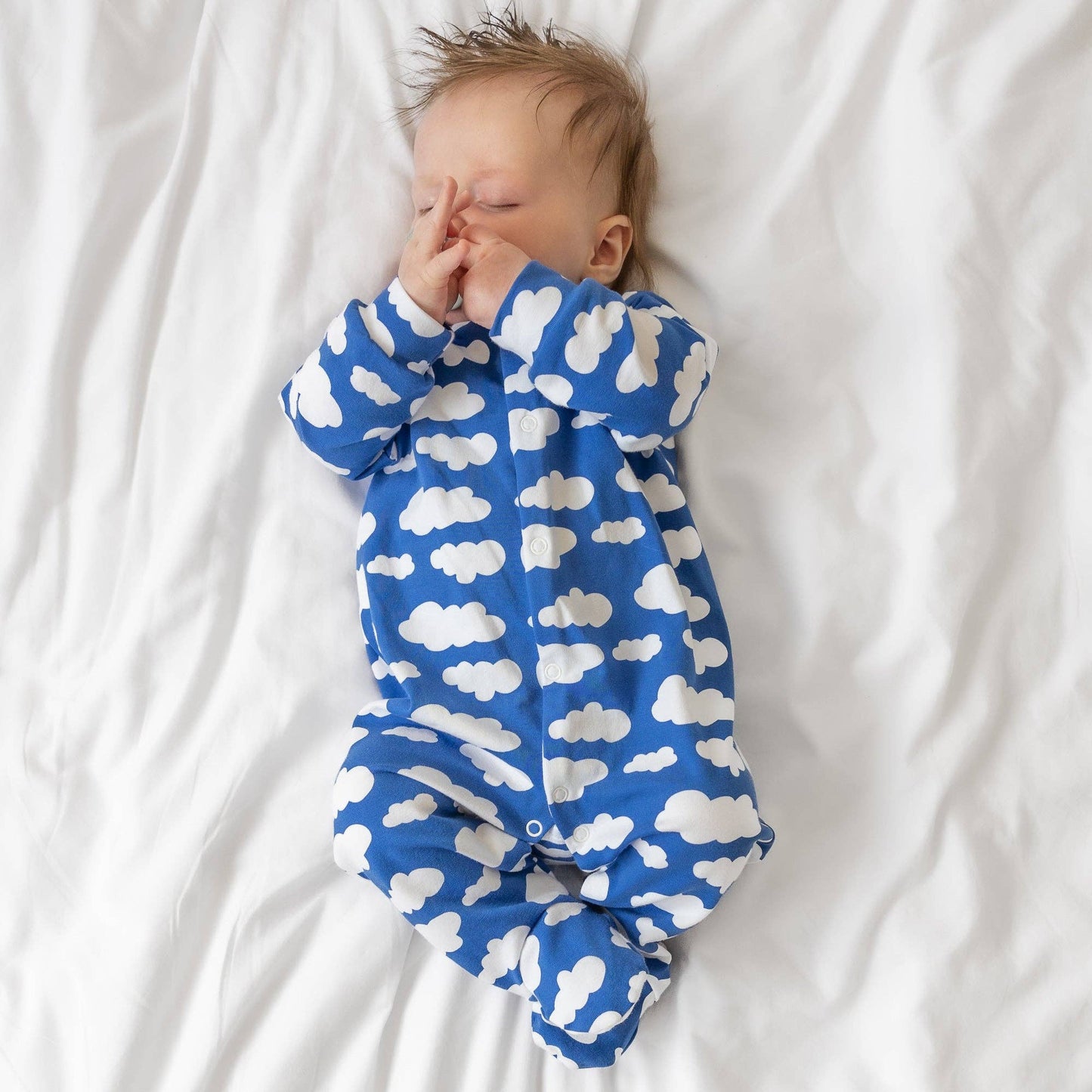 Blue cloud cotton sleepsuit: 3-6 M