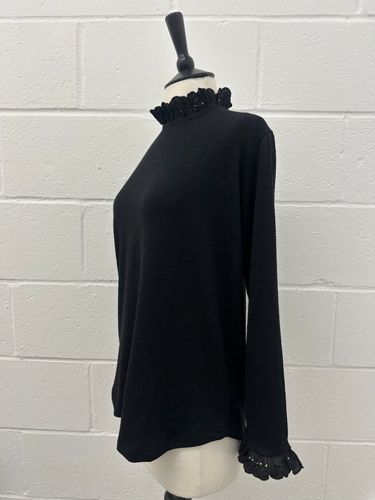 High neck lace top -BLACK-