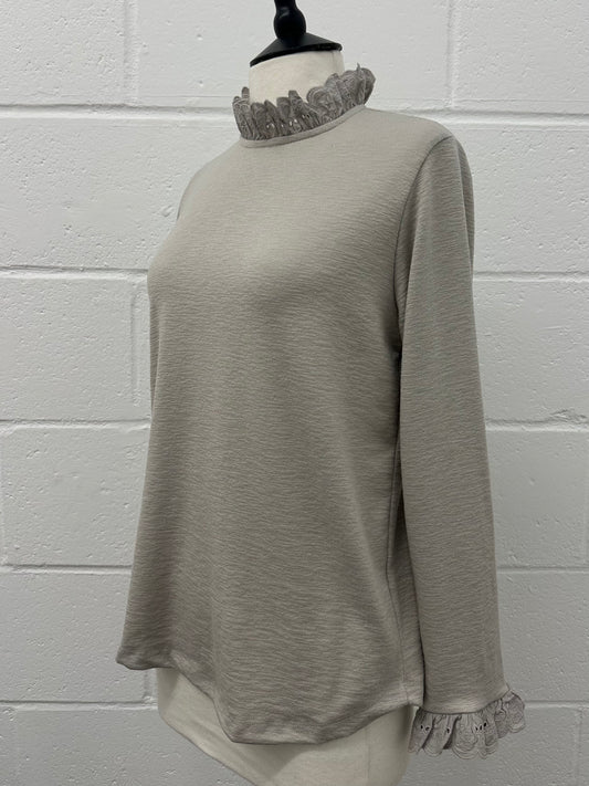 High neck lace top -GREY-