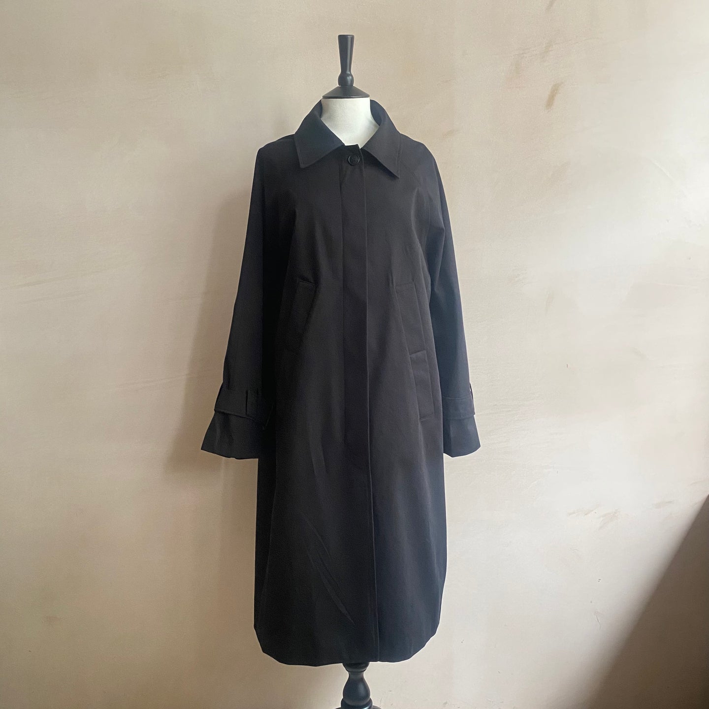 Single breasted trench coat -Black-