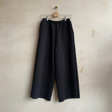 Quilting Trousers -Black-