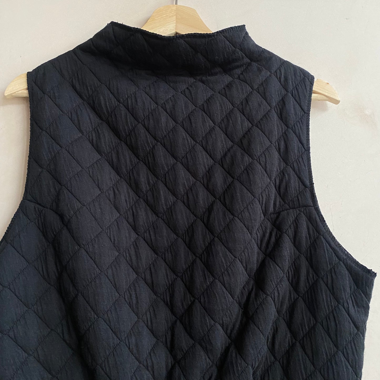 Quilting high neck vest