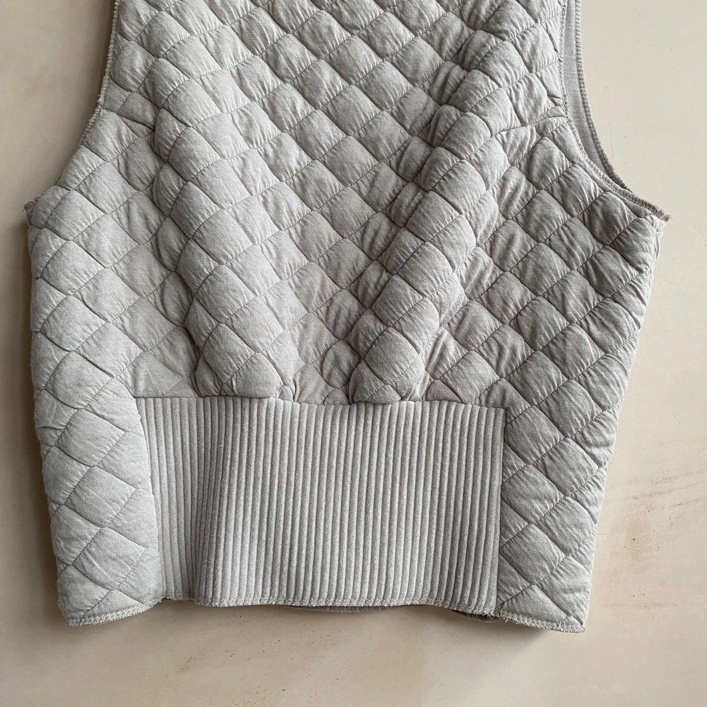 Quilting high neck vest