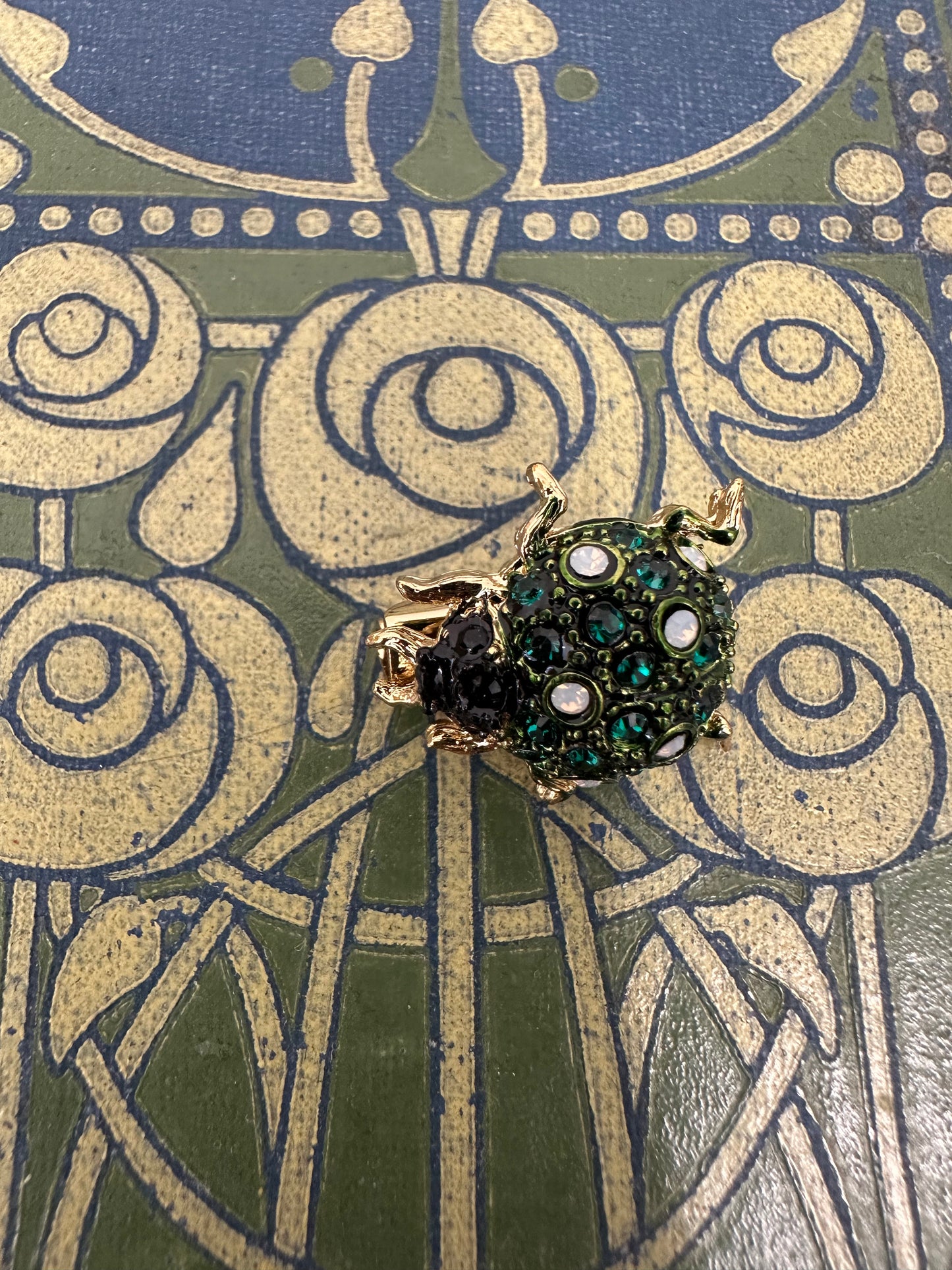 Ladybird mini brooch