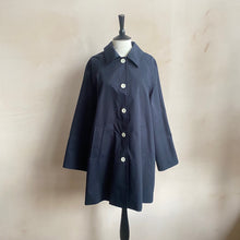 Cotton mid Botton up coat with white lining -Navy-