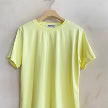 Simple cropped T -Yellow-