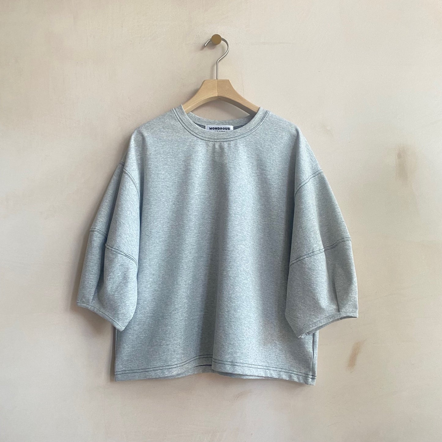 Stitch Volume sleeve top -Grey-