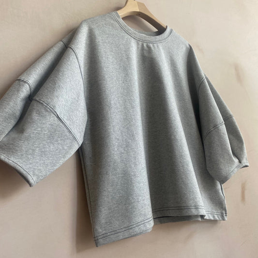Stitch Volume sleeve top -Grey-