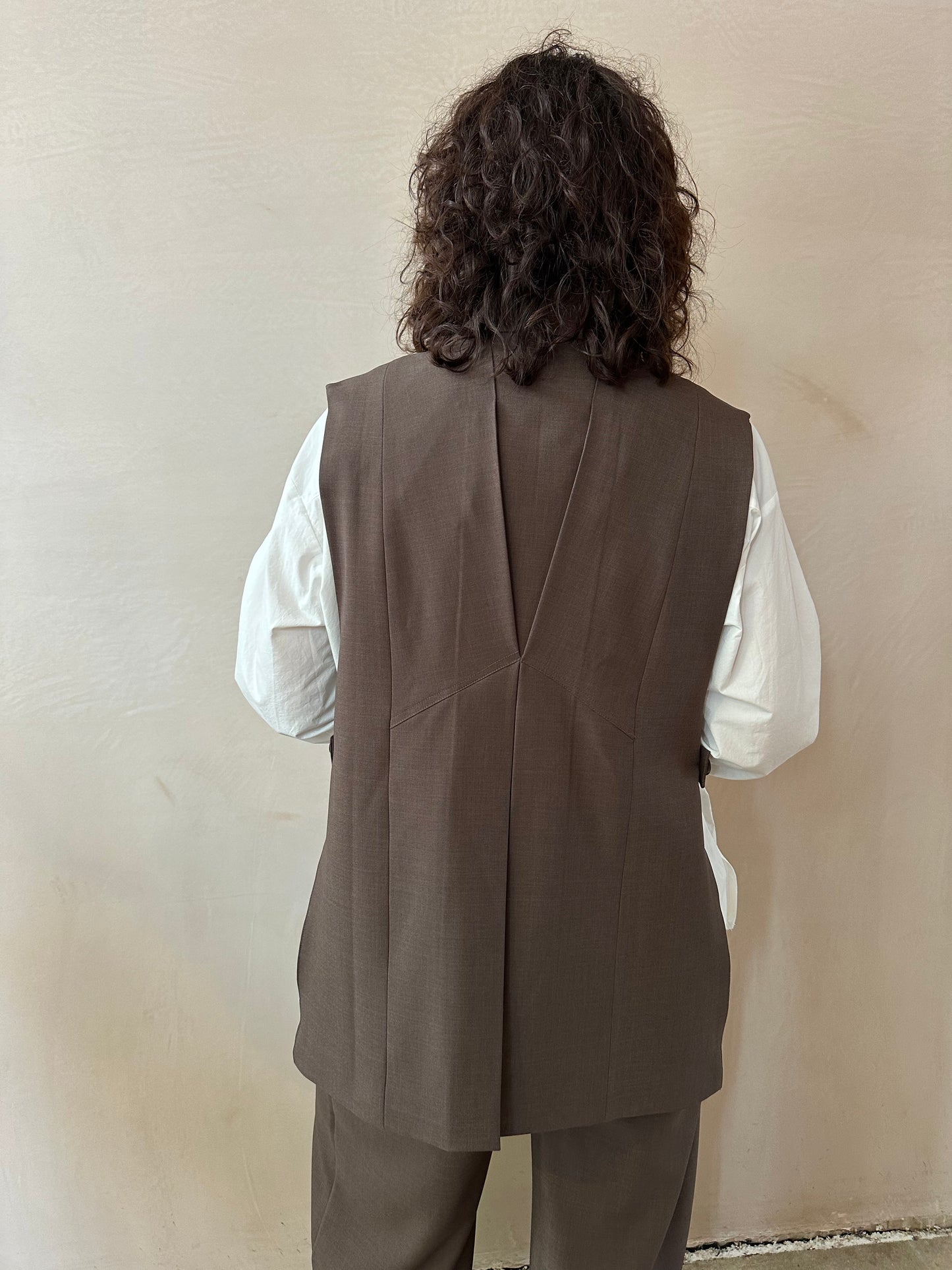 Side open button Vest -BROWN-