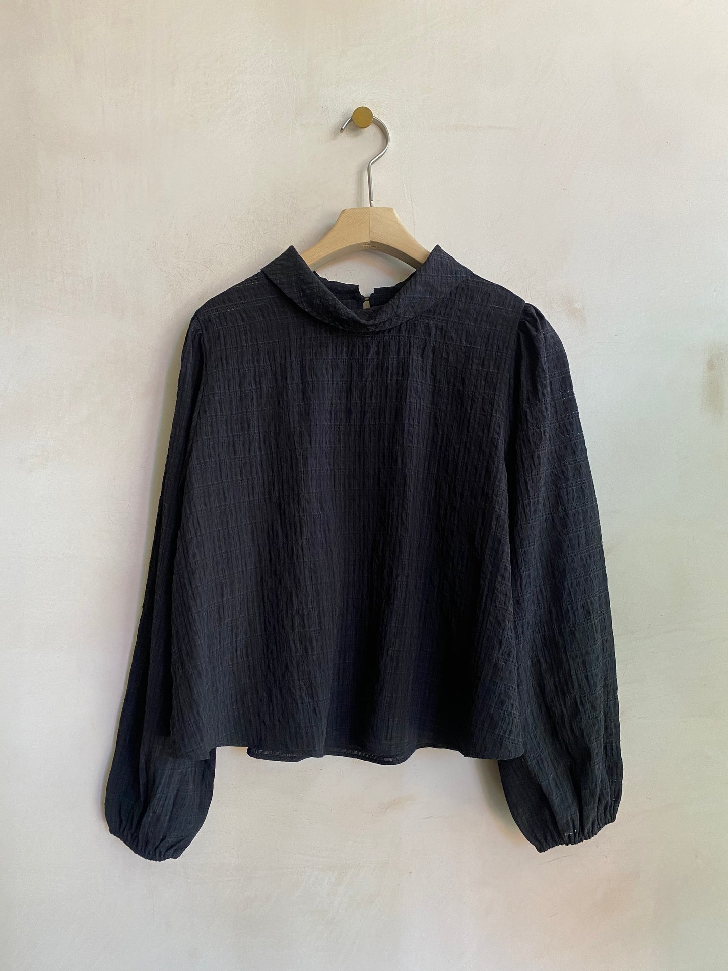Check lace high neck top -Charcole-