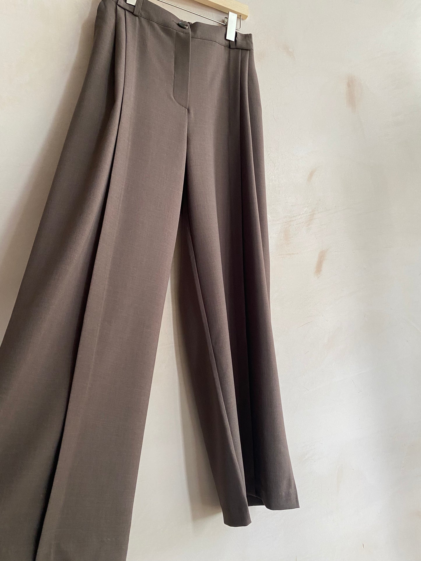 Side pleated Trousers
