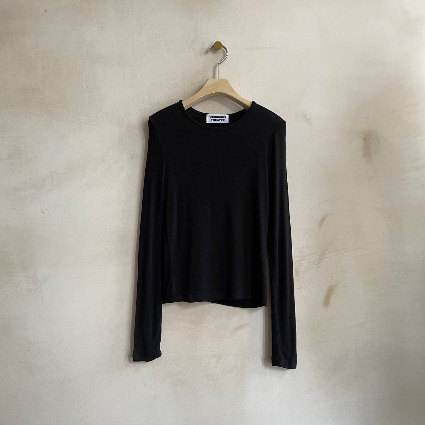 Bamboo Rayon round neck L/S Top -Black-