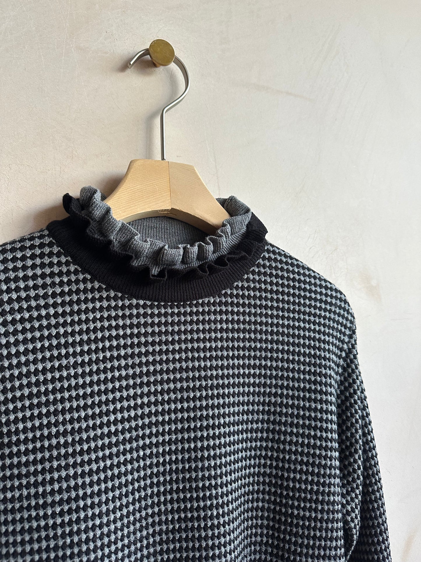 Two tone Diamond pattern turtle knit  -Black-