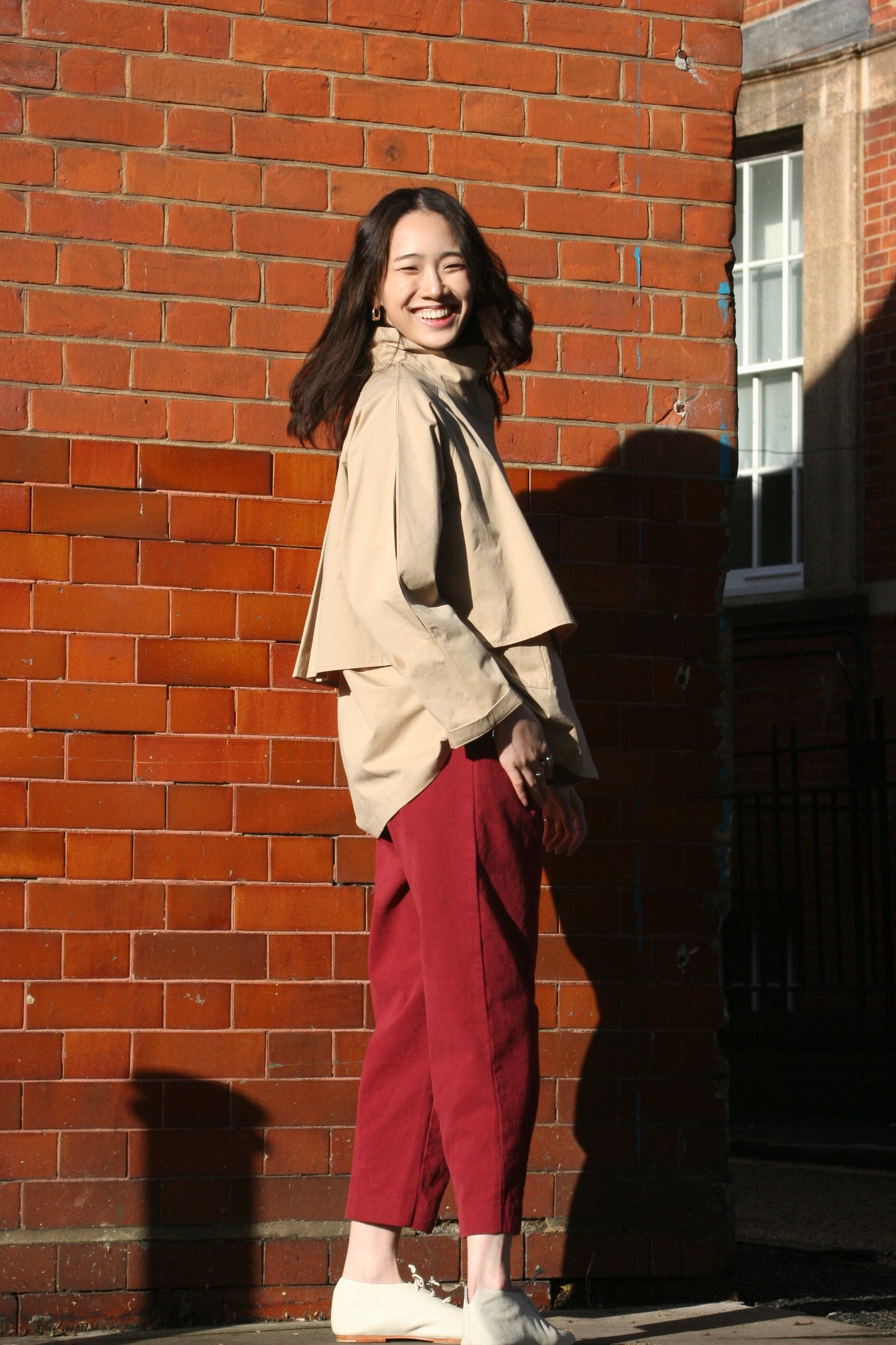 Pleated leg trousers -Burgundy-